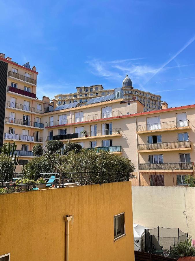 Charmant Studio A Menton Exterior foto